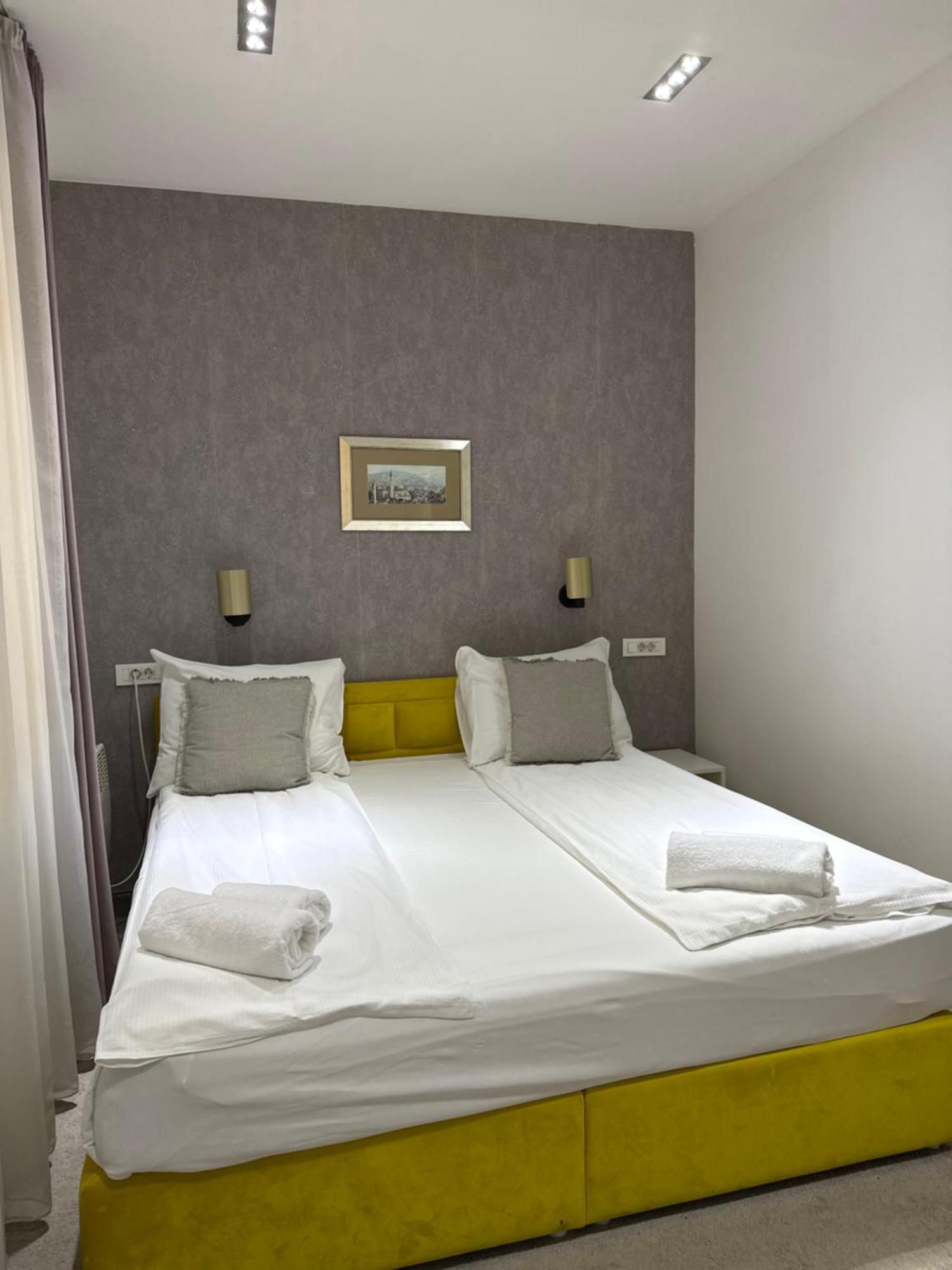 Deluxe Nortel Hotel サラエヴォ エクステリア 写真
