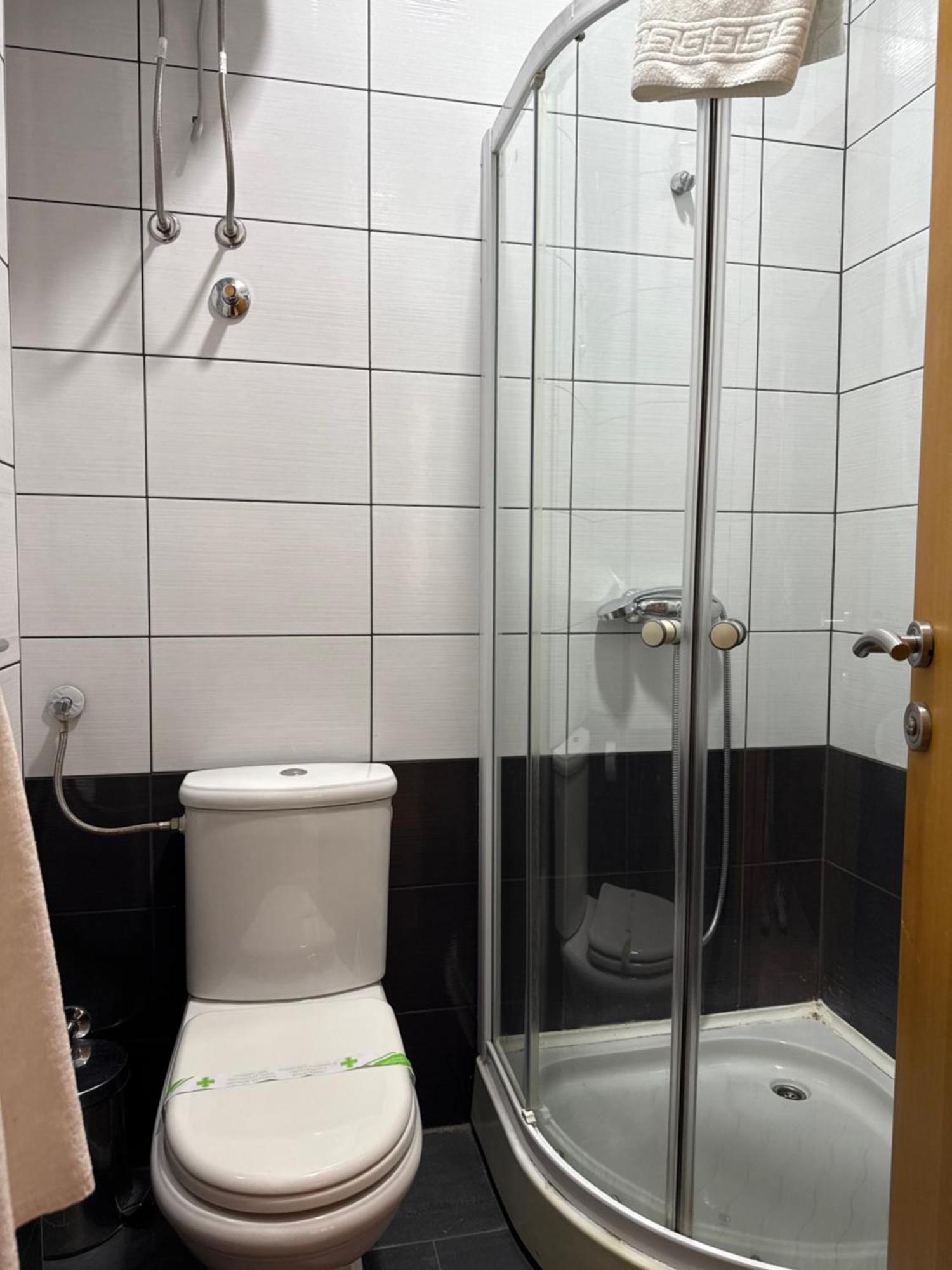 Deluxe Nortel Hotel サラエヴォ エクステリア 写真